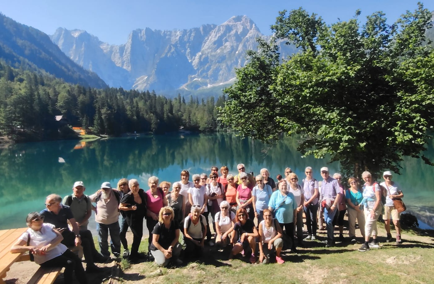 Monte-Lussari-e-Laghi-di-Fusine-Foto-di-gruppo-al-Lago-inferiore