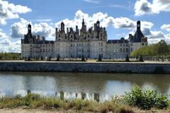Parigi-e-Castelli-della-Loira-castello-di-chambord-il-piu-grande-castello-della-valle-della-loira