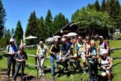 Rifugio-Tita-Barba-Foto-di-Gruppo-2