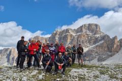 Falzarego-Rifugio-Scotoni-foto-di-gruppo