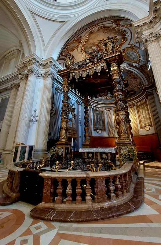 Cattedrale-di-Foligno-interno