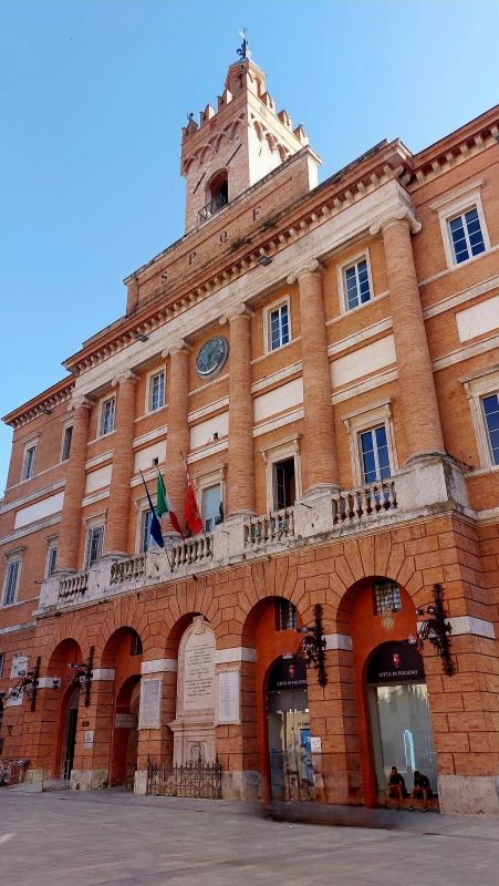 Palazzo-comunale-di-Foligno