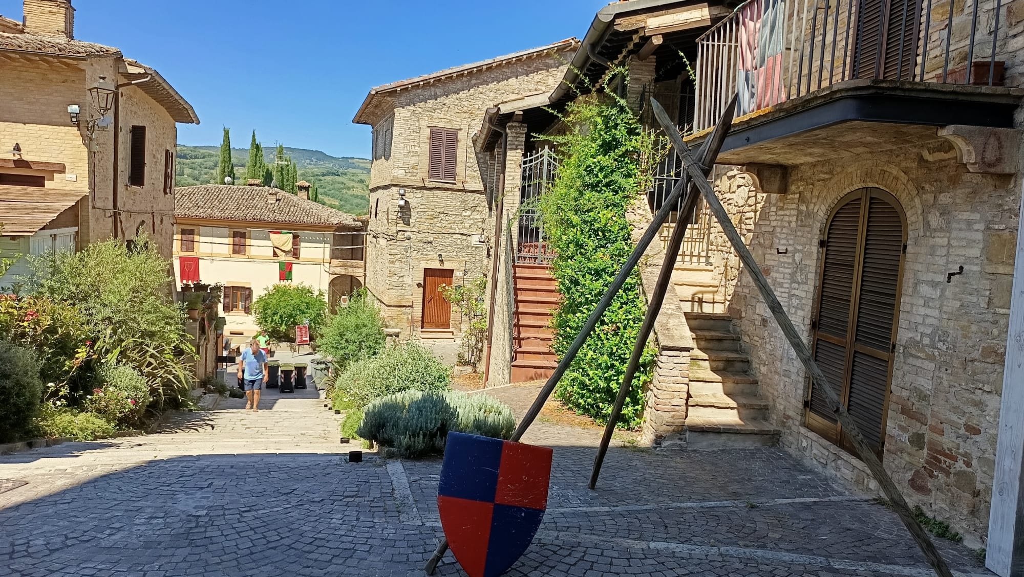 Scorcio-di-Bevagna-3