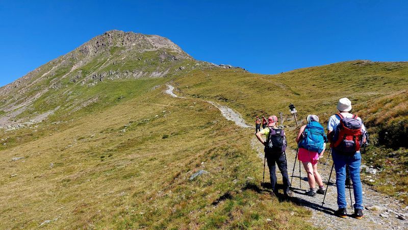 Sentiero-verso-Sella-del-Quaterna