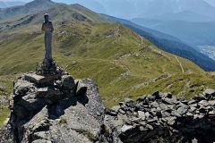 Madonnina-sulla-Sella-del-Quaterna-a-mt.-2379