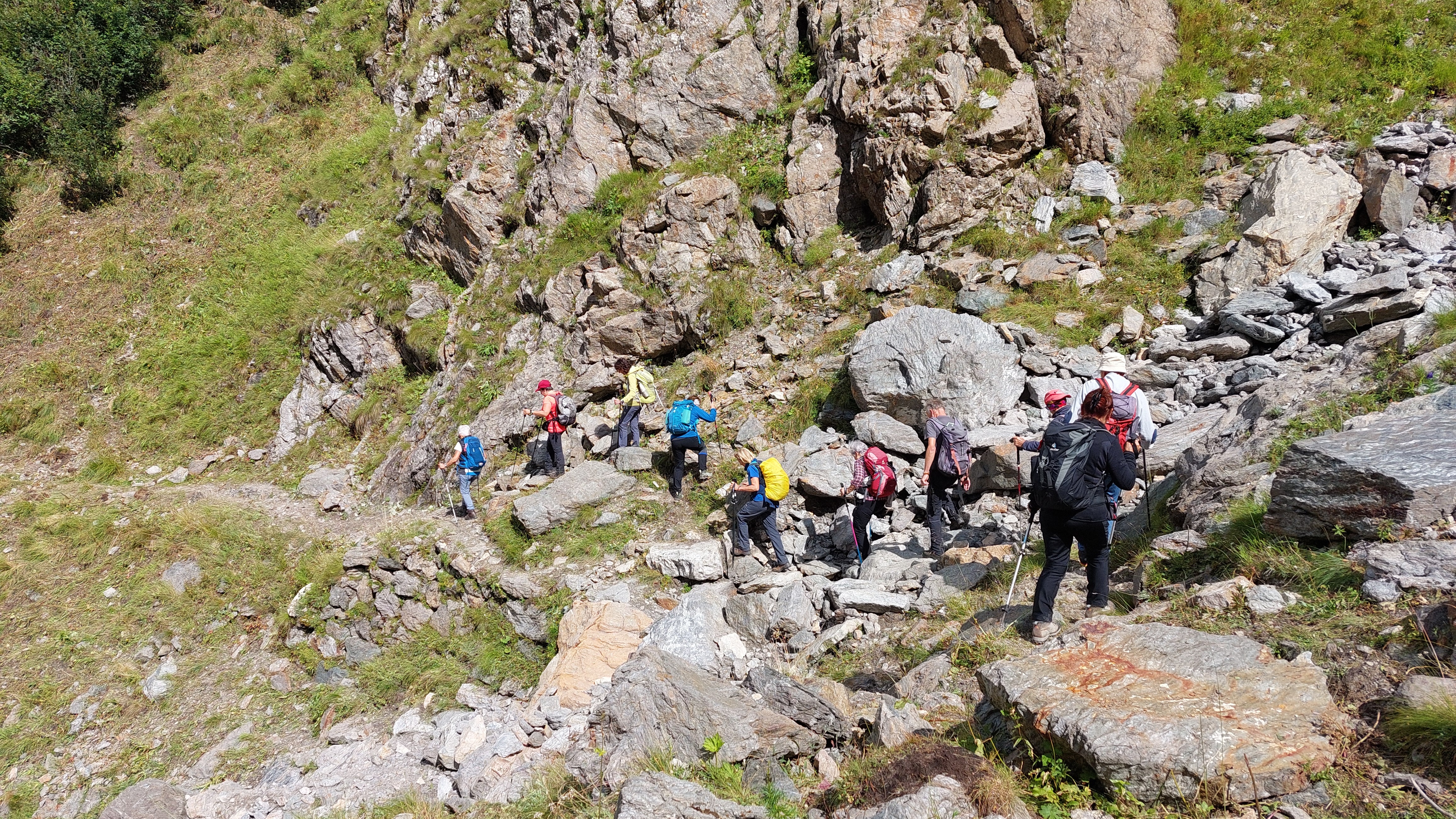 Rifugio-Calvi-2025-discesa-dal-p.sso-dellOregone