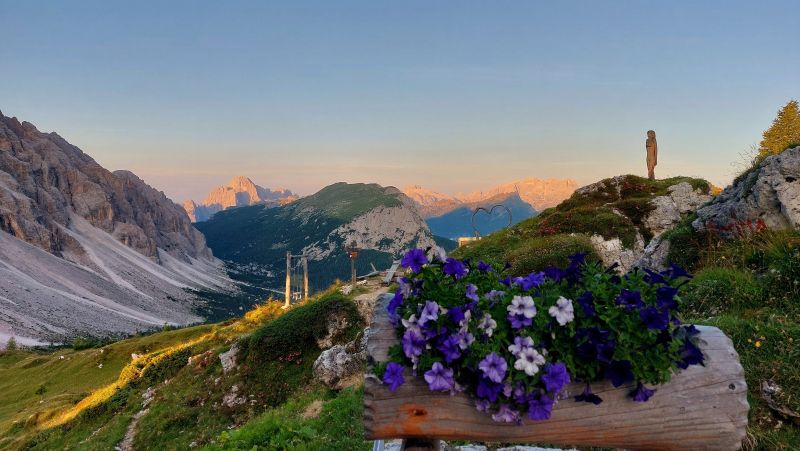 Alba-dal-Rifugio-Tissi