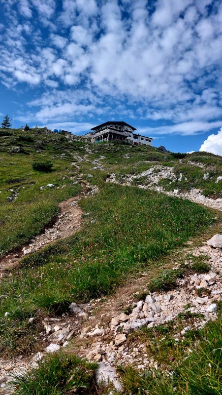 Arrivo-al-Rifugio-Tissi
