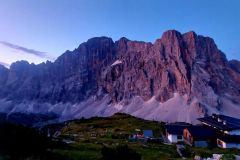 Alba-Sul-Monte-Civetta