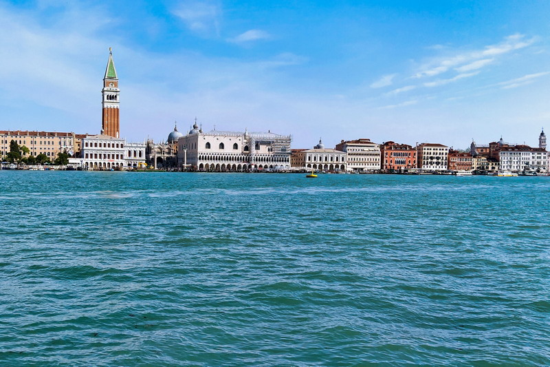 30 aprile 2022 - Venezia e il grande nemico: la peste