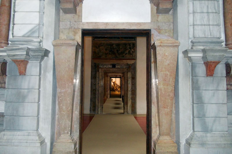 0480_V8venezia0217