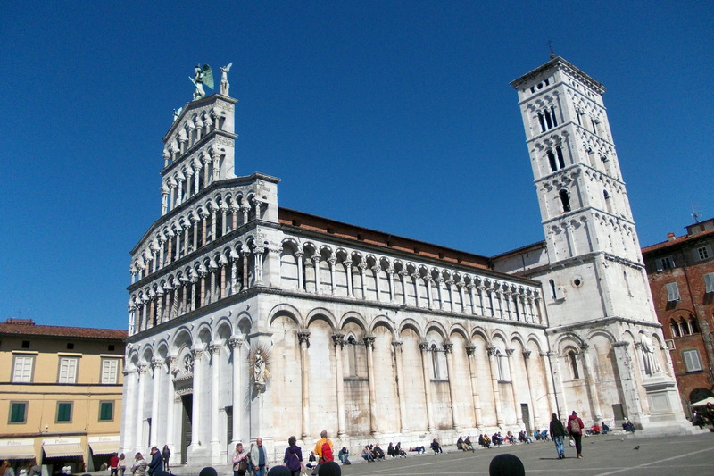 30-31 marzo 2019 - Le camelie della Lucchesia